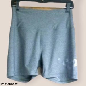 💖2/$15💖 Women's Pony spandex shorts